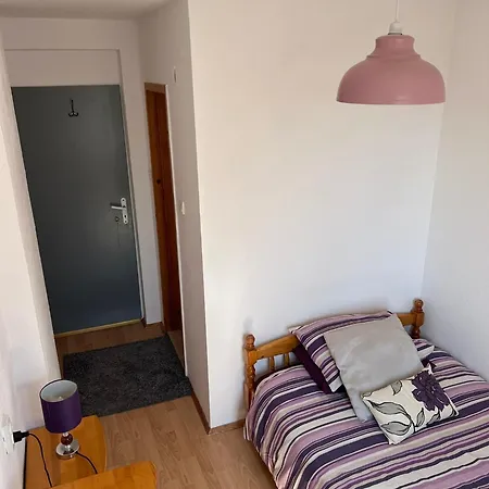 Relyovo فندق مبيت وإفطار *